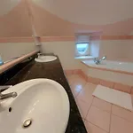 Le Du Cormier Ferienhaus *